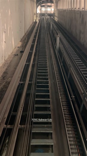 4.2K views · 85 reactions | Taking The Funicular Elevator at 34 St - Hudson Yards. It takes nearly 3 minutes to make it up there. #NYCSubway #NYC #MTA #NewYorkCitySubway #LIRR #SubwayTrain #NewYork #NewYorkCity | NYC Subway Life | Facebook