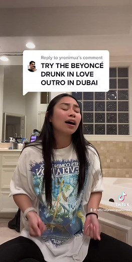 Replying to @yronimuz | Beyonce In Dubai