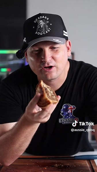 Delicious Aussie Meat Pie with Leftover Taco Mince