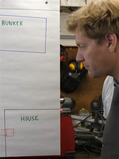 DIGGING A SECRET TUNNEL Part 2 - Colinfurze