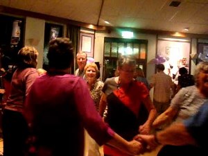 Hava Nagila - Dancing the Hora!