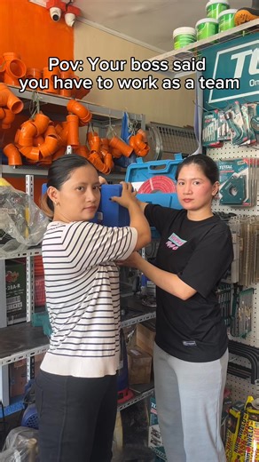 Teamwork yarn? 🤣 #MekTools #ContentOnly #funnyreels #HardwareStore | MekTools