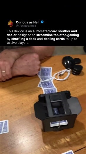 Robot Dealer In Action 🃏