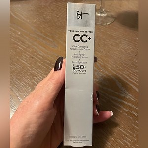 BNIB IT Cosmetics CC Color Correcting Full Coverage Cream - with SPF 50