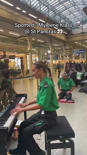 Myleene Klass' CPR Playlist Performance at St Pancras