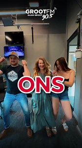 ONS wanneer ONS die nuwe ONS album luister👀❤️ Die talentvolle jong pop-duo kom kuier op #DieGROOTtrek saam met Doepie en Nina Coetzer en kom gesels oor hulle nuwe album ‘Begin’. Om weer na die onderhoud te luister, KLIK HIER: https://iono.fm/e/1500279 #JouGROOTsteFM #gaanGROOT #GROOTfm905 #music #afrikaans #reel | GROOTfm 90.5