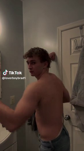 LoverboyBrad (@loverboybrad1)’s videos with som original - AV music