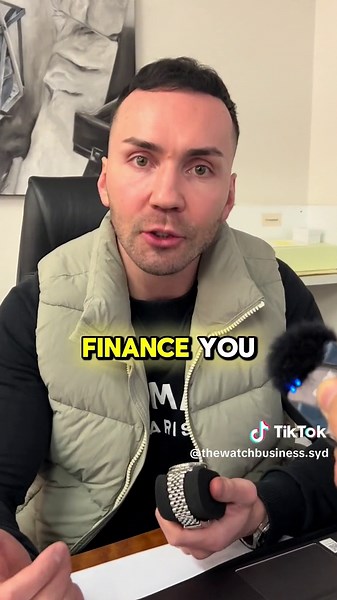 How to Start a Watch Business with Minimal Investment