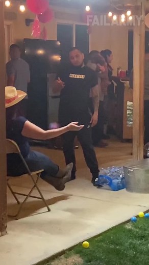 Bro, they gotta be the rip off kind! 😆#FailArmy ..#stripfail #strip #fails #falling #funnyfail