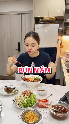 Cách nấu bún mắm miền Tây thơm ngon tại nhà