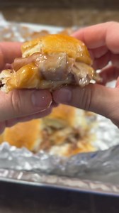 854K views · 10K reactions | Easy Beef and Gravy Sliders, recipe in the comments! #easyrecipe #slidersunday | Cookerofdeliciousness | Facebook