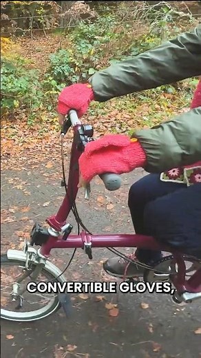 Simple Convertible Gloves | FREE Knitting Pattern on addi2Go #freepattern #gloveknitting