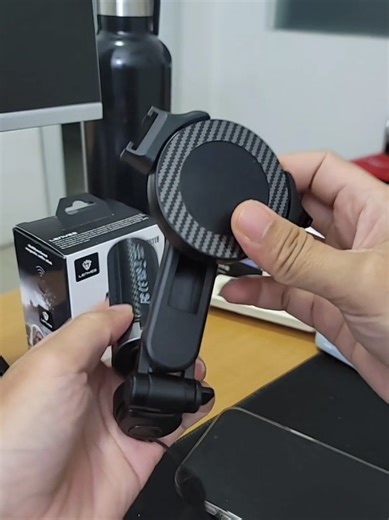 Lenyes LPH118 Mini Bluetooth Tripod Review