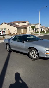 2001 Camaro $2000 121,000 miles Currently smogged | GoldenMomentum Motors