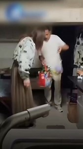 "Uncle Red of Nanjing" ng China Viral ngaun dahil sa mga Video na kumalat isang crossdresser 38-year-old na nakipagtalik sa 1600 na lalaki sa kanyang apartment walang kamalay malay ang mga ito na may hidden camera at ang mga video ay kumalat sa social media #highlightseveryonefollowers2025 #highlightsシ゚ #trendingreelsvideo #popularreels #fyp #reels #virals #trendingnow #popular #uncle #reduncle #cctocredittotherightfulowner #CCTVCamera #ccto | Jingkikay's Kusina