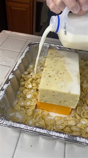 Ultimate mac and cheese | At Home with Jennie and Nick