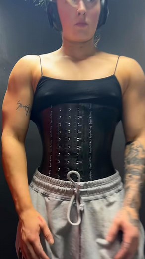 @Squeez Me Skinny code Peyton to get yo waist snatchedddd bbs#1893 | Peytondutcherr