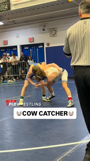 #14 Dominic Deputy used a cow catcher for a FALL in his opening bout at Powerade! | FloWrestling