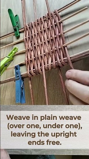 Plain weave technique for perfect basket bases #weaving #diy #tutorial