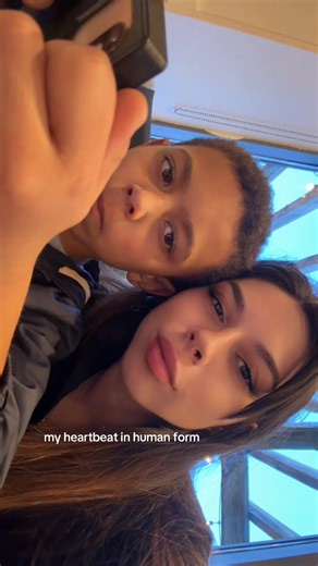 Sophia Rose (@itssophiarose)’s video of heartbeat