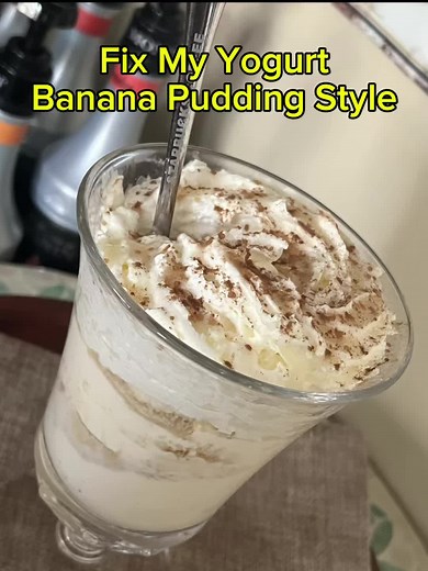 The Protein Barista doctors up Greek Oikos Triple Zero Banana Cream Yogurt to make a high protein low sugar banana pudding! #proteinbarista #theproteinbarista #fixmyyogurt #oikos #creativityinacup #CapCut #proteinbananapudding