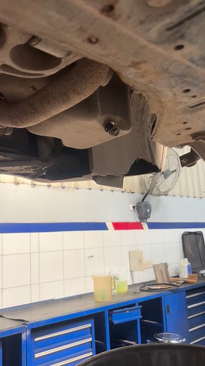 Oil draining ( Maruti Suzuki Swift) | The Mechanical Lab