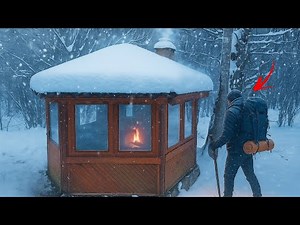 Caught in a Heavy Snowfall at Night in a Wooden Cabin - Freezing Winter Night