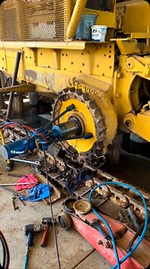 35K views · 5.2K reactions | Removing a sprocket from a bulldozer’s...