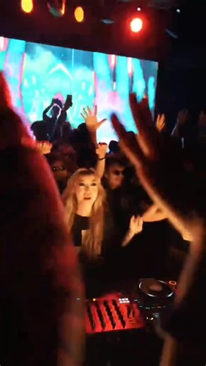 @👑April👑 #devking #AprilDevking