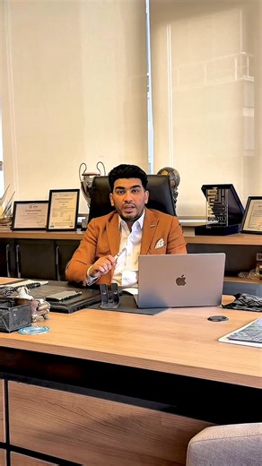 ‎abdulhadi عبدالهادي 🇹🇷🇸🇦🇺🇿✈️‎ on Instagram‎: "التركي المقيم خارج تركيا يمكنه إحضار سيارته إلى تركيا لغرض السياحة / الزيارة بشرط أن تكون السيارة مسجلة باسم الشخص وتقيمه الرئيسي خارج تركيا، وطبقا لقواعد الاستيراد المؤقت للمركبات دون دفع رسوم جمركية أثناء فترة الزيارة. ✔️ الشروط الأساسية 1. الإقامة خارج تركيا: يجب أن يكون الشخص مقيماً خارج تركيا (أعنى أنه قضى 185 يومًا على الأقل خارج تركيا خلال آخر سنة). هذا هو الشرط الأساسي لاعتباره غير مقيم داخل تركيا وبالتالي مسموح له بإدخال سيارته مؤقتًا