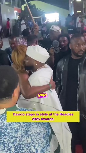 Davido live at the 17th headies award . . . . . #headies2025 🎥: @mediaroomhubb