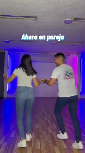 20K views · 415 reactions | 4 pasos básicos de Salsa ❤️ | Clases de Salsa y Bachata | Facebook