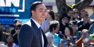 Julián Castro's Twin Brother Joaquin Tweeted in His Defense During the Debate