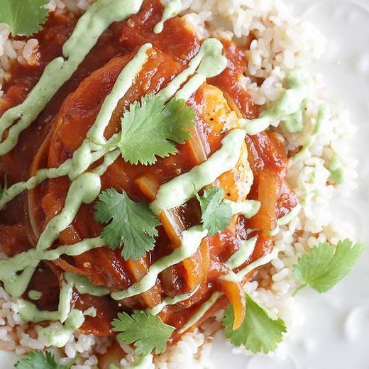 3.2M views · 2.9K reactions | Skillet Chipotle Chicken with Avocado...