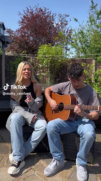 Remembering a Classic: 'Cry Me A River' Throwback Song