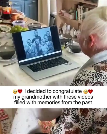 ❓ Want to bring old photos back to life? 🧐 ✅ Revive vintage pictures with AI - let faces shine again! | Photica・Live Photo AI Animator