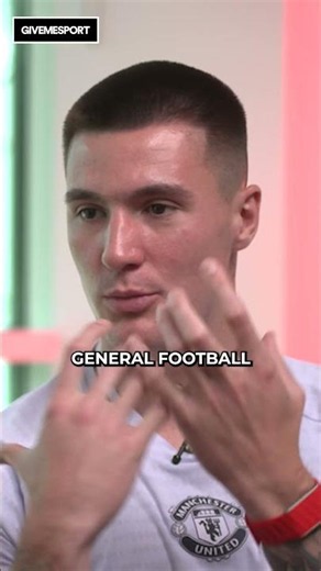 Benjamin Sesko reveals the Man United legend he tried to copy⚽ #manutd #sesko