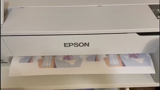 Sublimation boxes process. If you want boxes coment here 👇🏼👇🏼👇🏼 #boxes #sublimationprinting #sublimation #sublimationblanks #sublimationblanksbusiness ##favorboxes #favorboxtreats