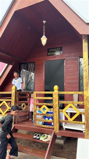 Chalet cantik di Bayu Impian Campsite. #chaletjohor #healingjohor @BAYU IMPIAN CAMPSITE