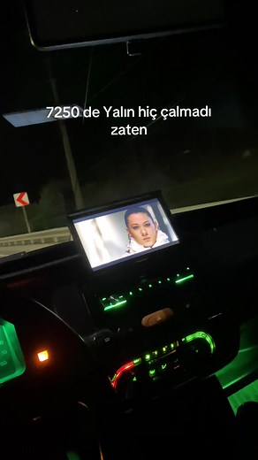 Aramanı Bekledim mp4 - Yalın şarkıları ve video bilgisi