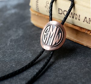 Custom Wedding Bolo Tie, Groomsmen Gift, Grooms Tie, Western Wedding Tie, Necktie, Wedding Tie, Personalized Initial Name Necklace - Etsy