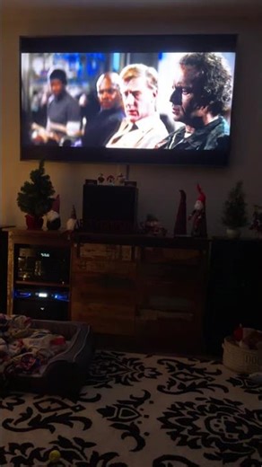 The thing Klipsch thx ultra 7.2 qn900f Marantz cinema 60