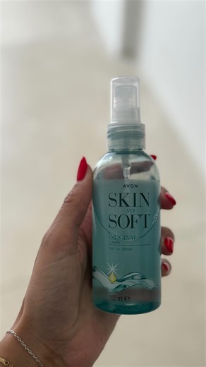 Sydney Graves on Instagram: "Skin so soft - saving the day!! Has anyone else thought the same?? Thanks for the recommendations people."