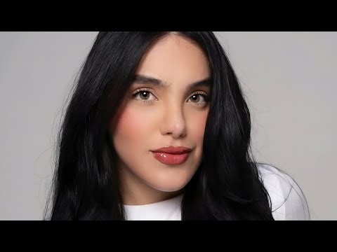 Valentina Tovar model | Instagram sensation | influencer | Bio & info