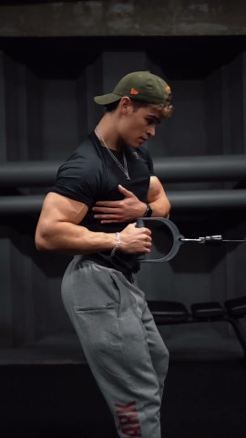 Huge BACK Workout 🔥My Go-to Exercises ✍🏽