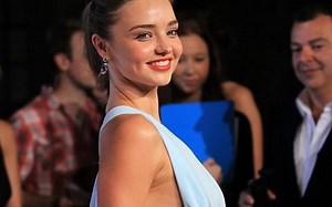 Miranda Kerr Goes Blonde And Topless For Italian Vogue