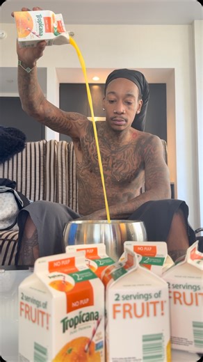 Wiz Khalifa on Instagram: "Morning routine. Taylor gang the world."