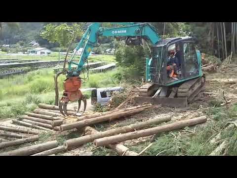 グラップル付きバックホーの練習