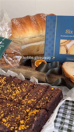 🌲GIVEAWAY TIME🌲 To celebrate the festive season we’re giving away one of our Christmas Cracker Bread Boxes to one lucky winner! The perfect box of all our festive favourites you need to have have a cracking Christmas 🤗 To enter you must: - Be following @hobbshousebakery - Like this post - Tag a friend you’d share your Hobbs goodies with - Winner announced on 15/12 via DM and on this post* - This competition is taking place across our Instagram and Facebook - Please note this giveaway is for U