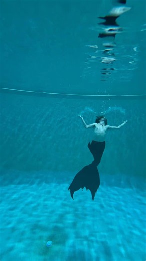 Merm-Made For This Trend 🧜🏽‍♂️